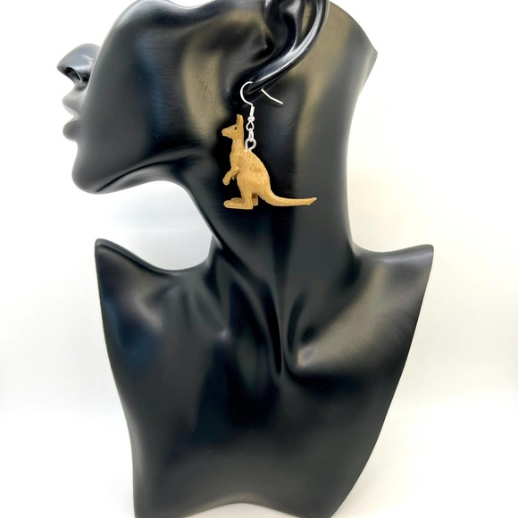 Kangaroo Earrings - Aussie Earrings - Animal Earrings - Teacher Earrings - Picture 8 of 10